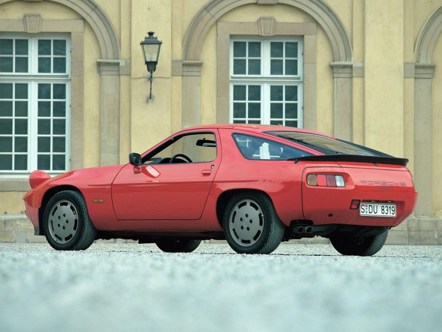  Porsche 928 S 1980 года  (фото 7 из 10)